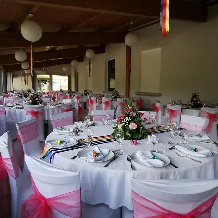 Le Chateau D'Escart *